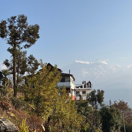 Es Deurali Resort Pokhara Esterno foto
