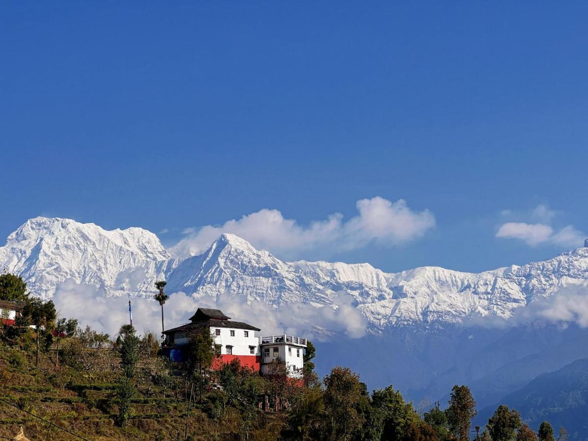 Es Deurali Resort Pokhara Esterno foto
