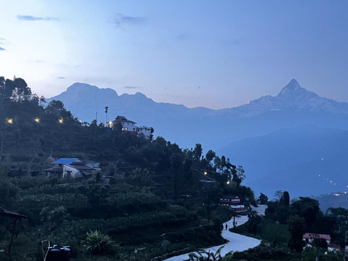 Es Deurali Resort Pokhara Esterno foto